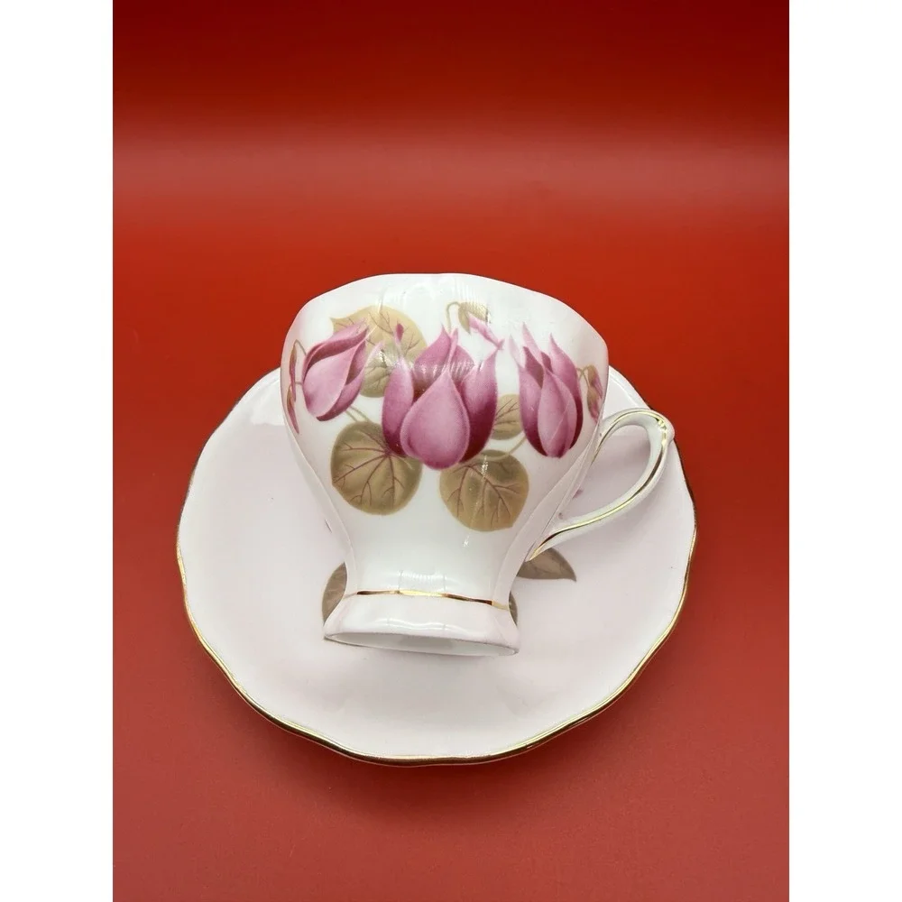 Colclough Corset Pink Tea Cup And Saucer Water Lily Pattern England